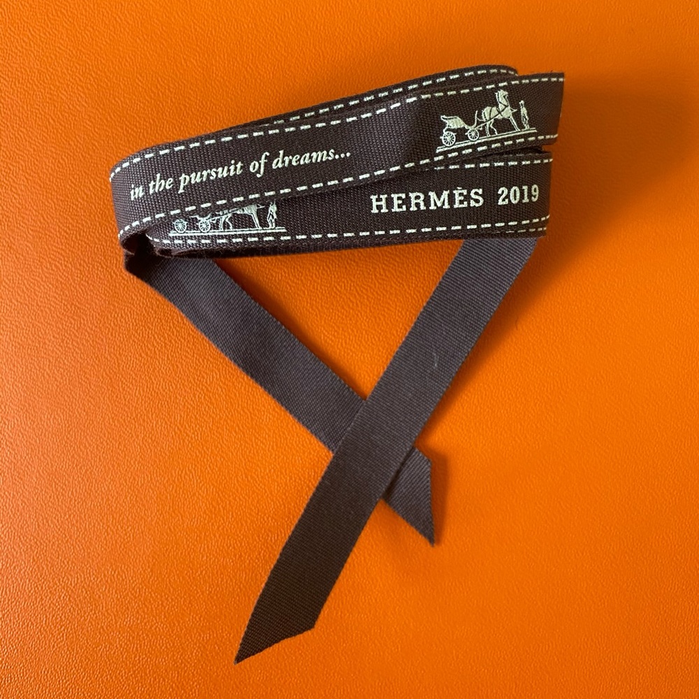 Hermès 2019 Ribbon